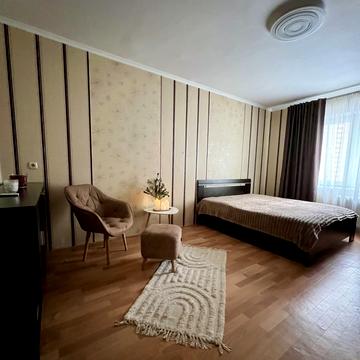 Юлії Здановської вул. (Ломоносова), 83-А