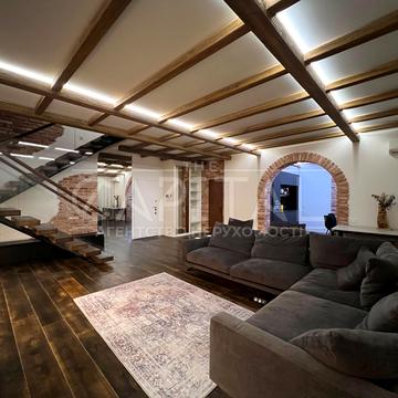 Дегтярна вул., 6