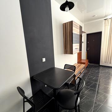 Євгена Чикаленка вул. (Матросова), 8