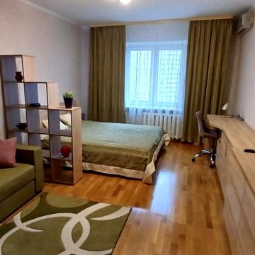 Олени Пчілки вул., 2-Б