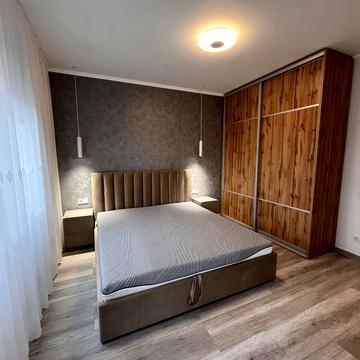 Собранецька вул., (Будинок 3)