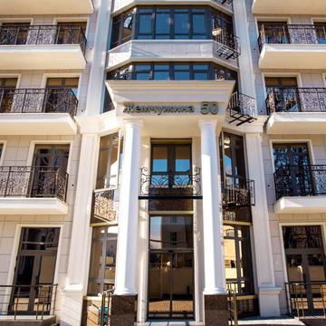 Італійський бульв., 1г