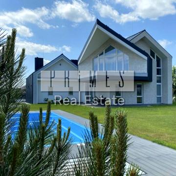 Весняна вул., 6