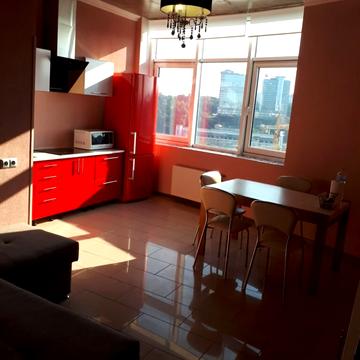 Антоновича вул. (Горького), 72