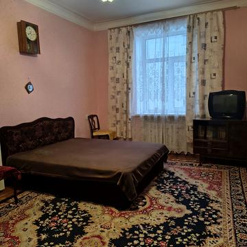 Соборна вул., 32