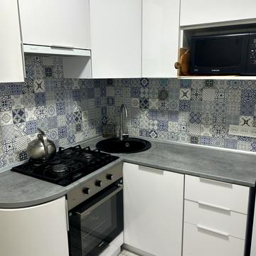 Озерна вул., 20