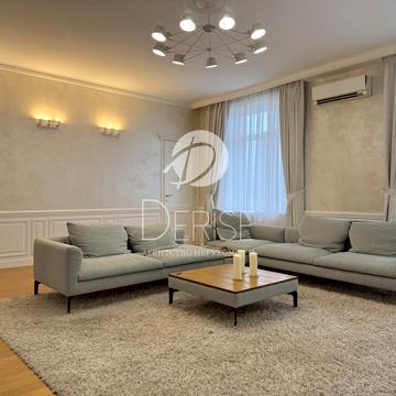 Заньковецької вул., 6