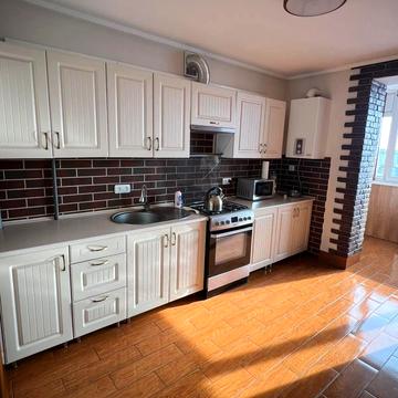 Вовчинецька вул., 112