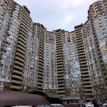 Петра Григоренка просп., 22/20