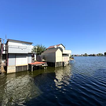 Набережна вул.