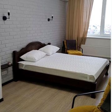 Перлинна вул., 9