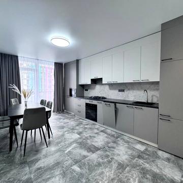 Юліана Пелеша вул., 3