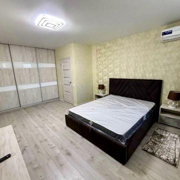 Заливна вул., 2