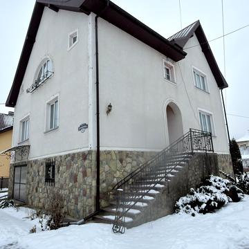 довженка, 12