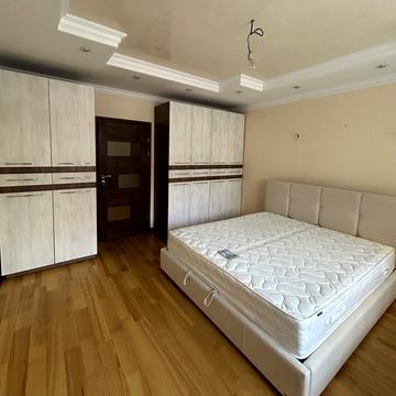 Національної Гвардії вул., 3а