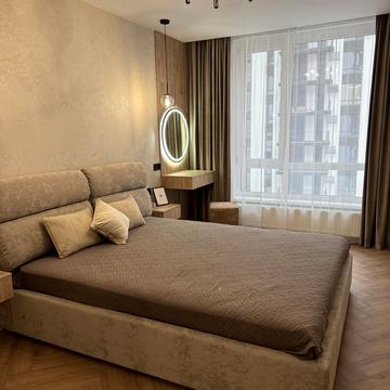 Романа Левицького вул., (Будинок 2)