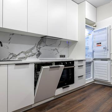 Вячеслава Чорновола просп. (), 77