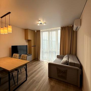 Степана Бандери вул., 77-В