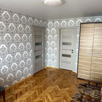 Наукова вул., 10