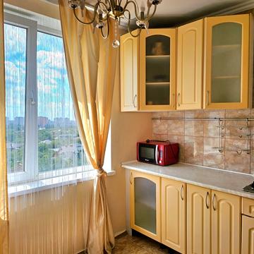 Валентинівська вул. (Блюхера), 33