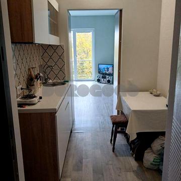 Осіння вул., 71