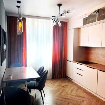 Архітекторська вул., 24