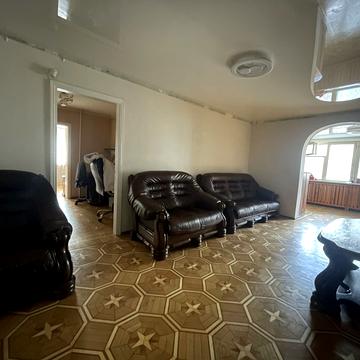 Героїв Крут вул. (Валентини Терешкової), 35