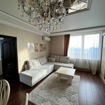 Валерія Лобановського просп., 150-Д