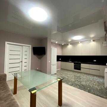 Під Голоском вул., 8