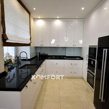 Паркова вул., 44