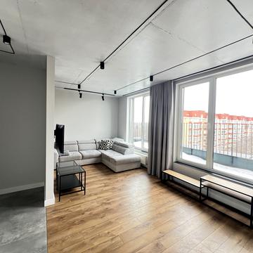 Салютна вул., 2к2