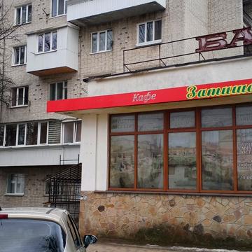 Володимира Великого вул. (Артема), 38