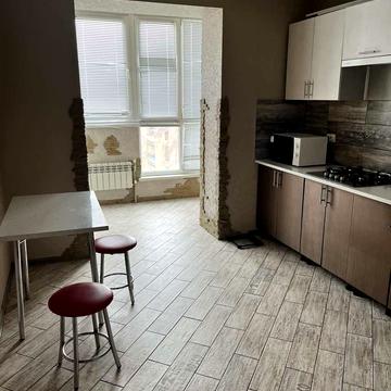 Василя Порика вул., 42