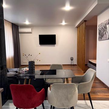 Старокостянтинівське шосе, 5/3-Г