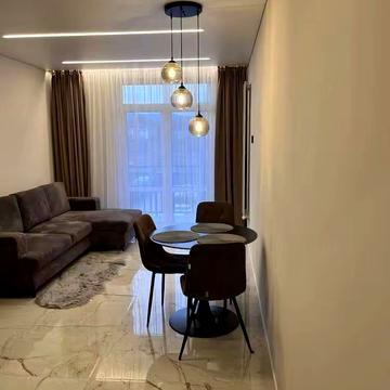 Івана Фогарашія вул., 17