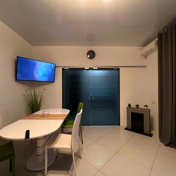 Гайдамацька вул. (Марфи Струтинської), 2в