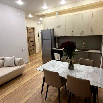 Вячеслава Липинського вул. (), 29-A