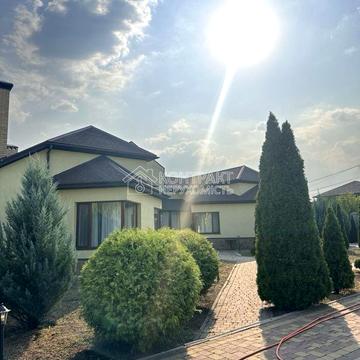 Ягідна вул., 19