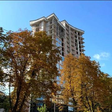 Юліана Опільського вул., (Будинок)