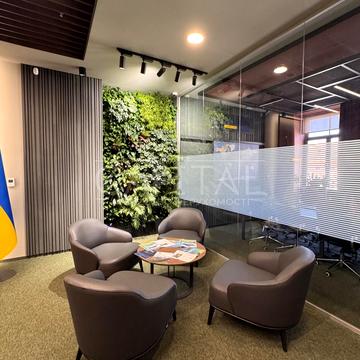 Богдана Хмельницького вул., 23-Б