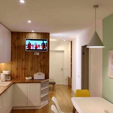 Зелена вул., 204д