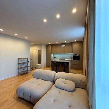 Топольна вул., 4-А