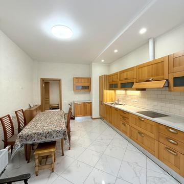 Лейпцизька вул., 13-А