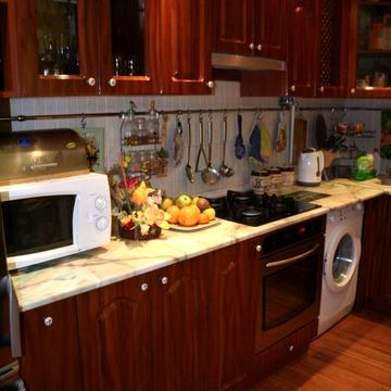 Вацлава Гавела бульв. (Івана Лепсе), 53