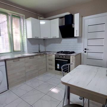 Запорізька вул., 8а