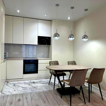 Салютна вул., 2к1