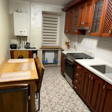 Охтирська вул., 19/3