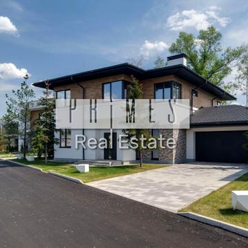 Центральна вул.