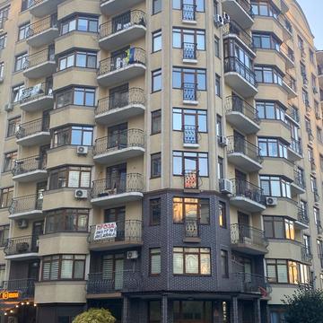 Західна вул., 14