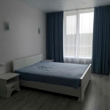 Університетська вул., 1г